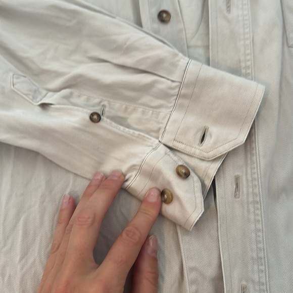 Sand garment washed men’s button down - Picture 5 of 6